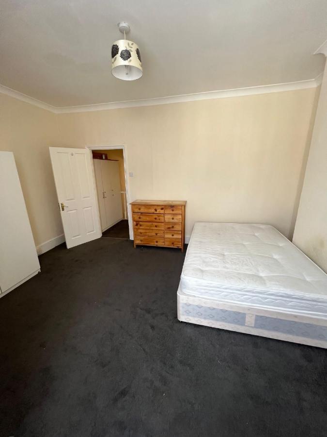 East London 2 Bedroom Apartment Buitenkant foto