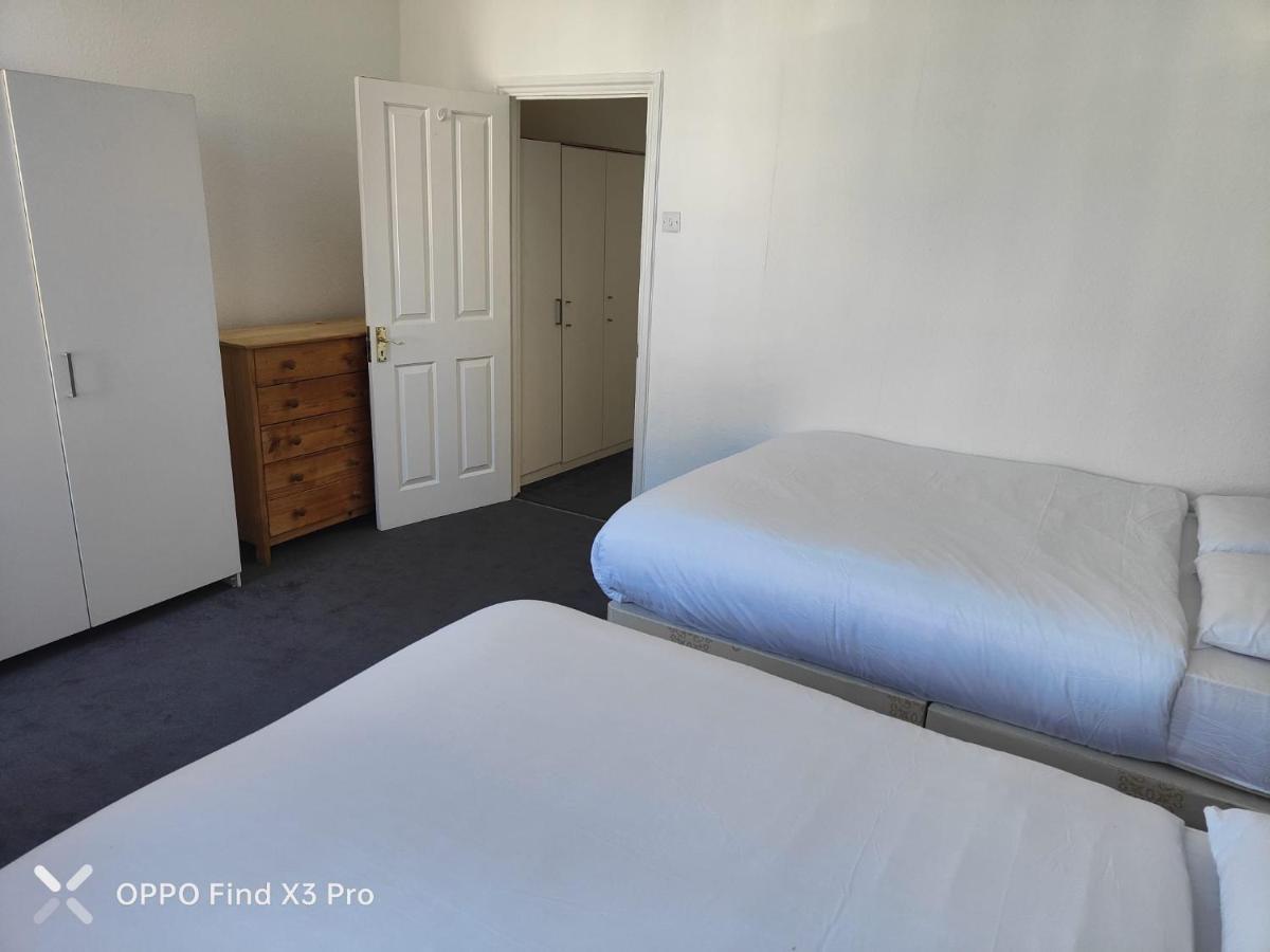 East London 2 Bedroom Apartment Buitenkant foto