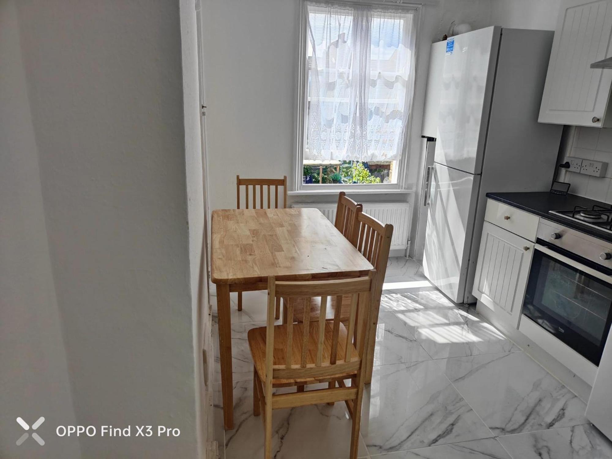 East London 2 Bedroom Apartment Buitenkant foto